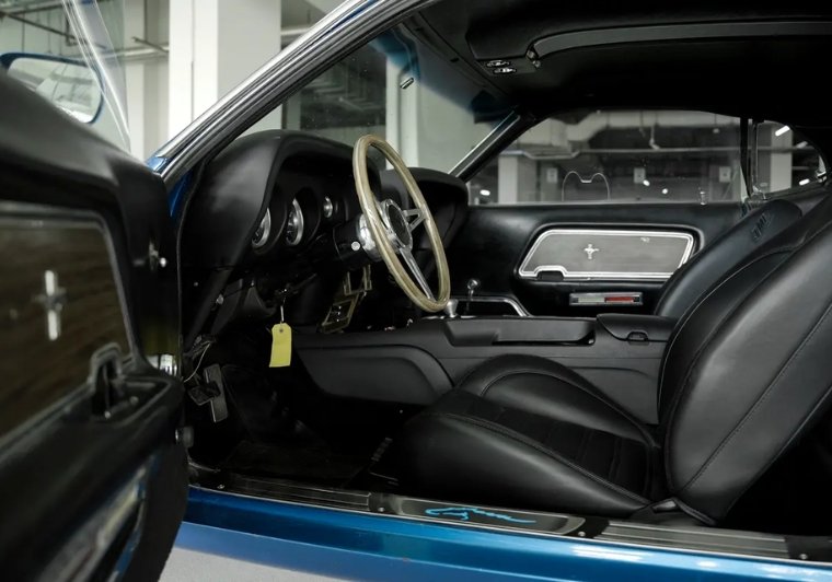 1969 Ford Mustang Fastback - Image 11