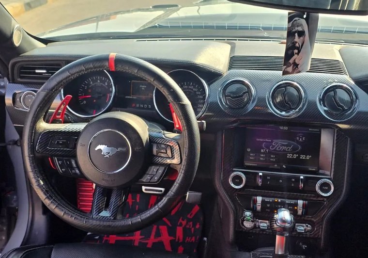 Ford Mustang GT - Image 9