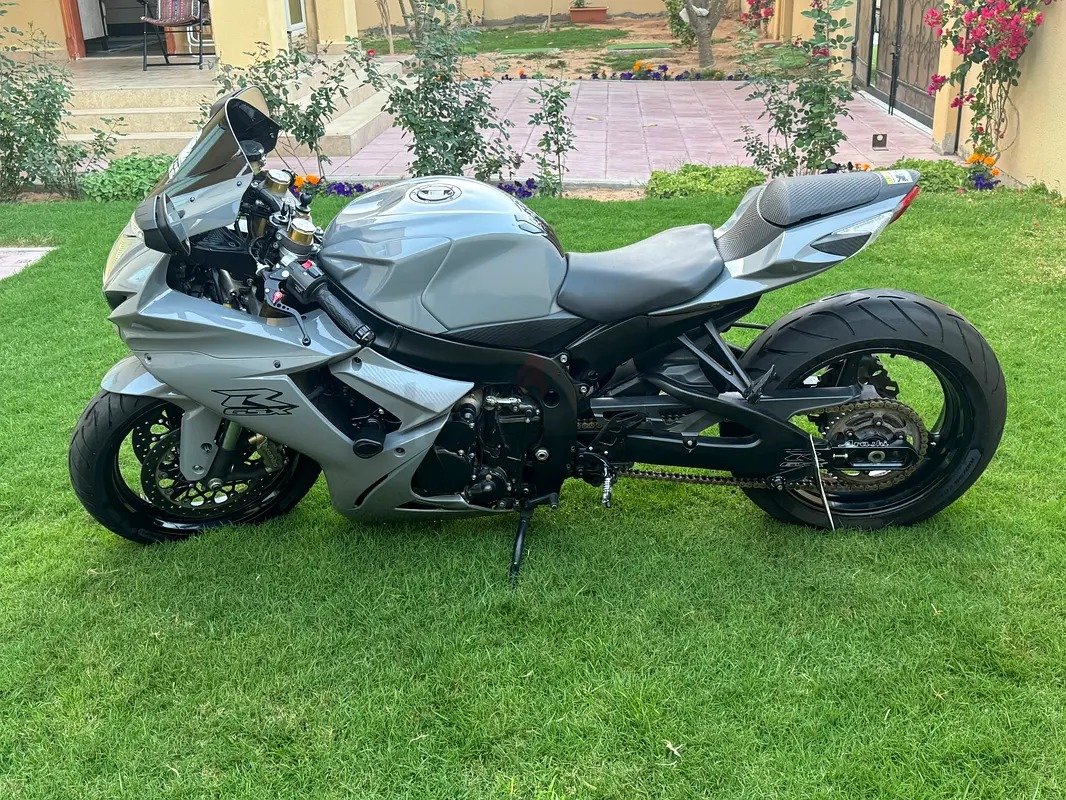 2019 Suzuki GSXR750 - Image 8