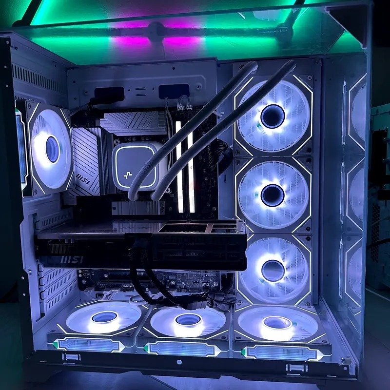RTX 5070 Ti Liquid-Cooled PC - Image 4